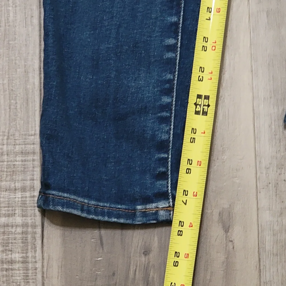 Madewell Curvy High Rise Skinny Jeans - Picture 6 of 13
